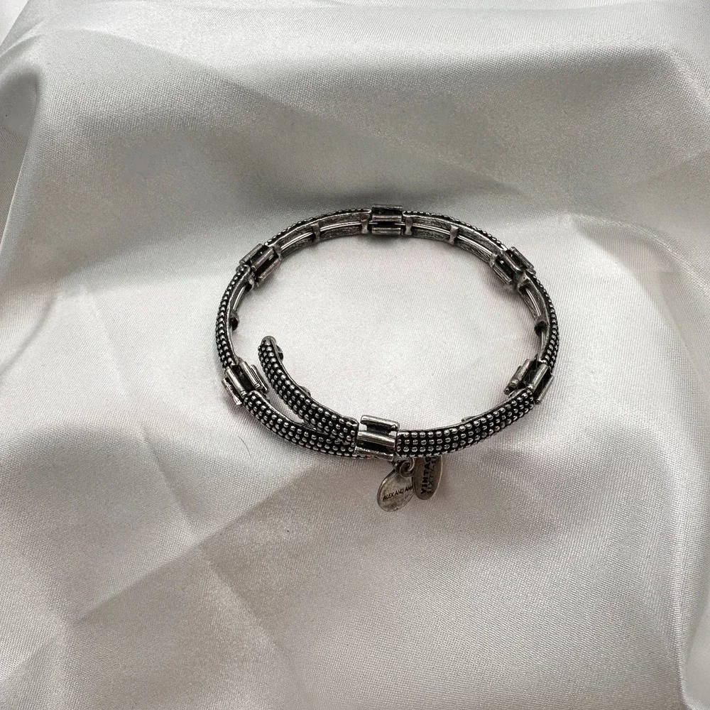 Alex and Ani vintage 60s